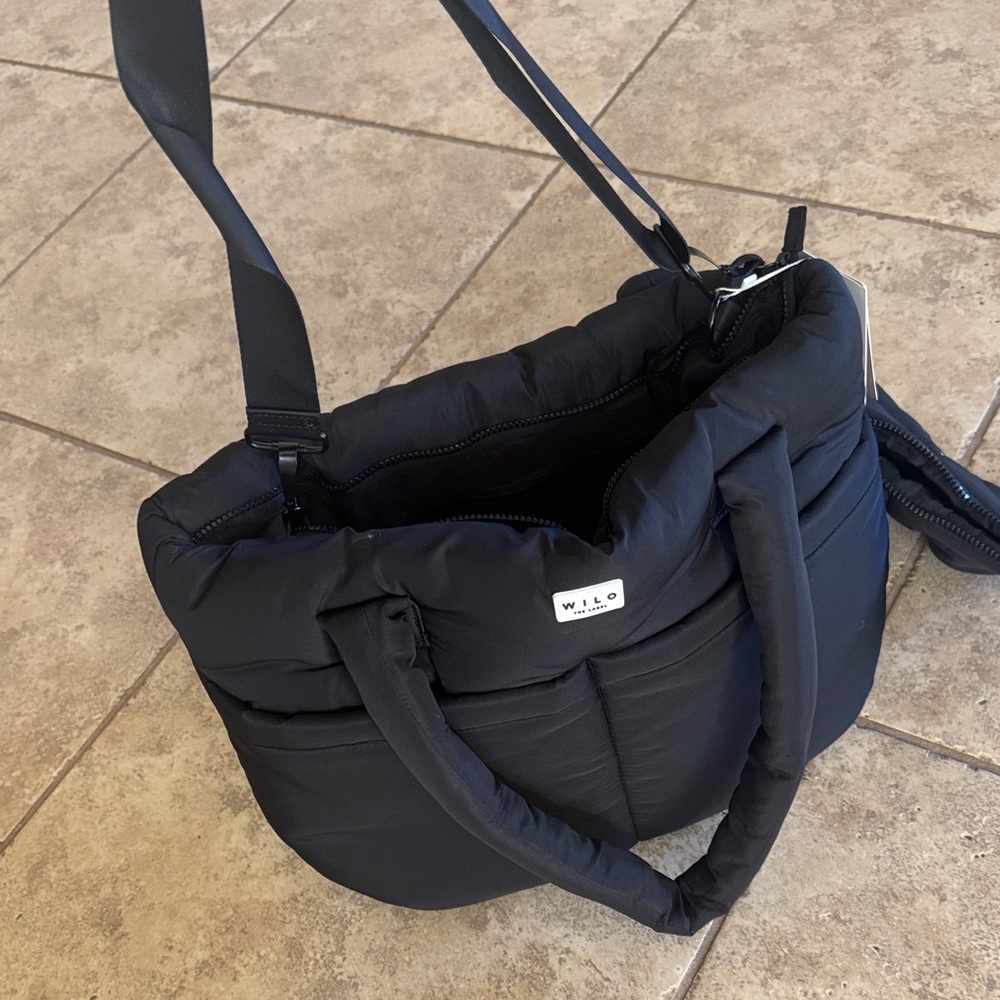 Wilo Black Puffer Tote Bag with Pouch - Picture 4 of 9